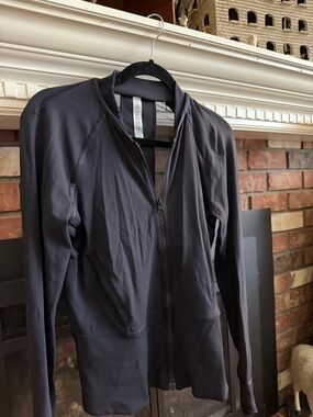 lululemon athletica Black Full-Zip Performance Jacket